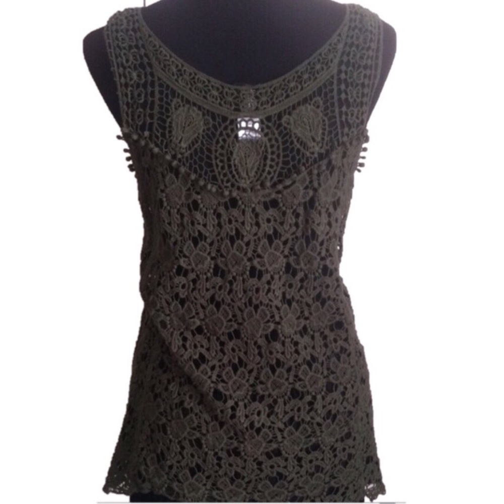 !!!SOLD!!!Beautiful Handcrafted Crochet Tunic - Picture 3 of 4